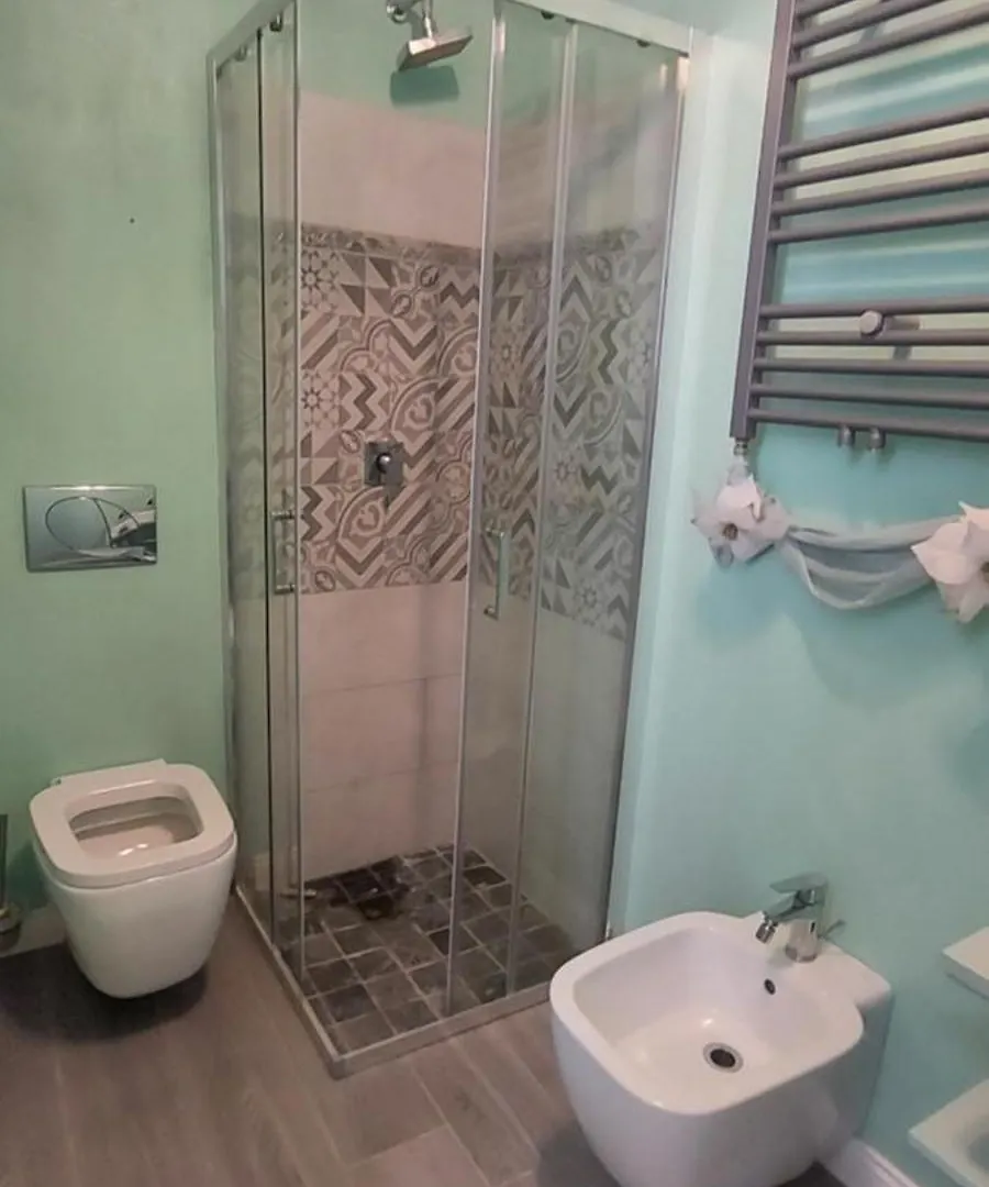 Essential Guest Room Cagliari